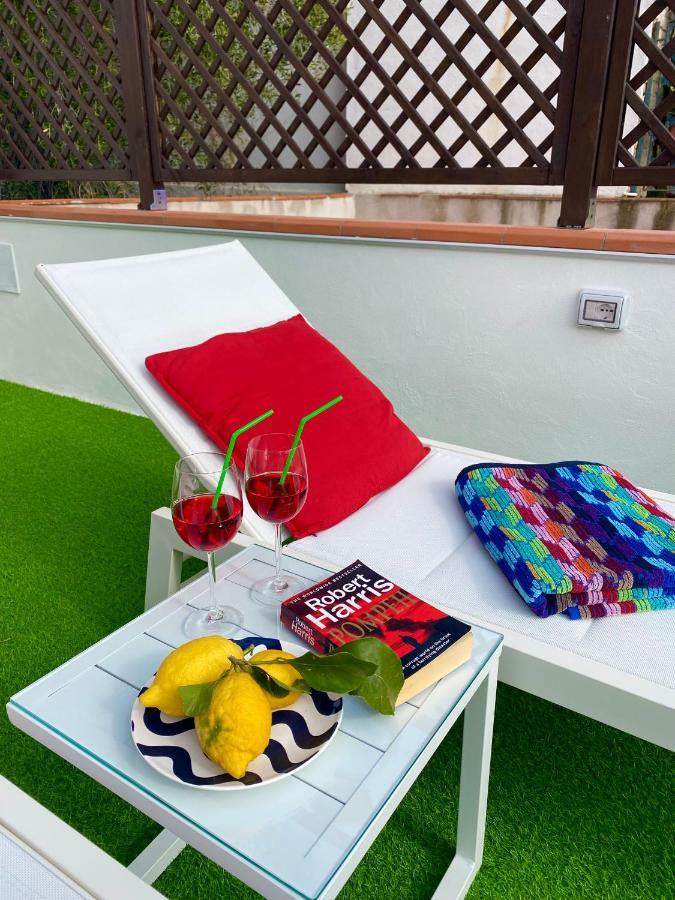 Apartamento Bella Vista House-Sorrento Coast - Free Parking-Solarium Vico Equense Exterior foto