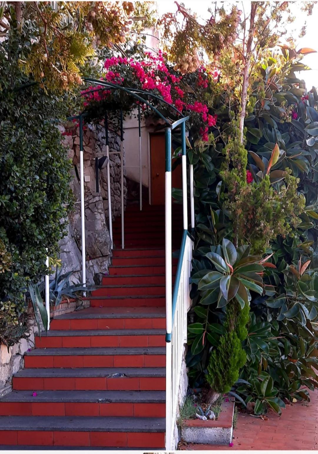 Apartamento Bella Vista House-Sorrento Coast - Free Parking-Solarium Vico Equense Exterior foto